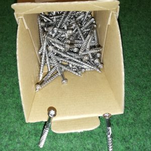 Padlócsavar kültéri teraszhoz